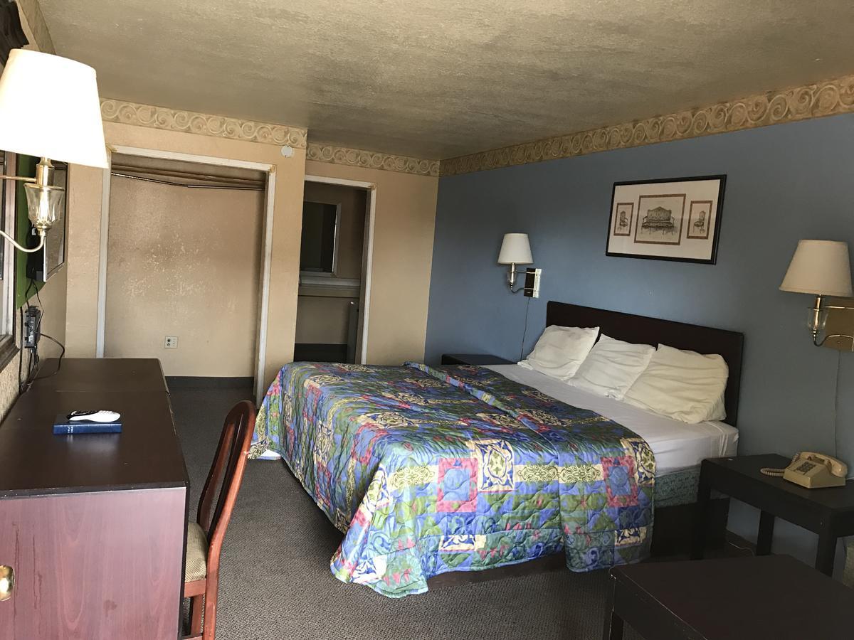 Deluxe Inn Kilgore Экстерьер фото