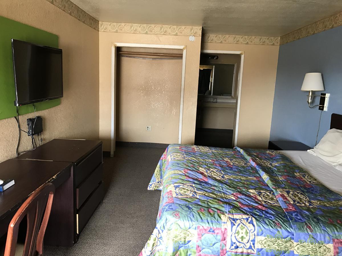 Deluxe Inn Kilgore Экстерьер фото